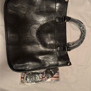 Elegant Black Leather women bag